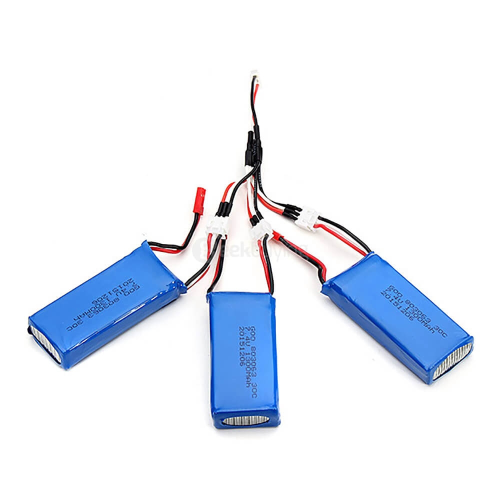 3*7.4V 1300mAh 25C Upgrade Battery & 1 to 3 Charging Cable for MJX X101 RC Quadcopter