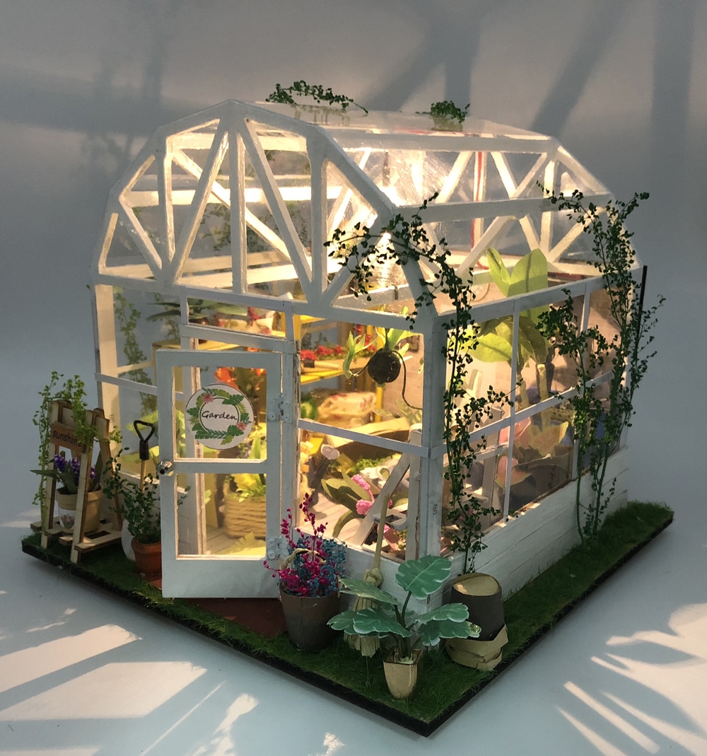 ZHIBO Romantic Flower House DIY Hand-Assembled Art House Doll House