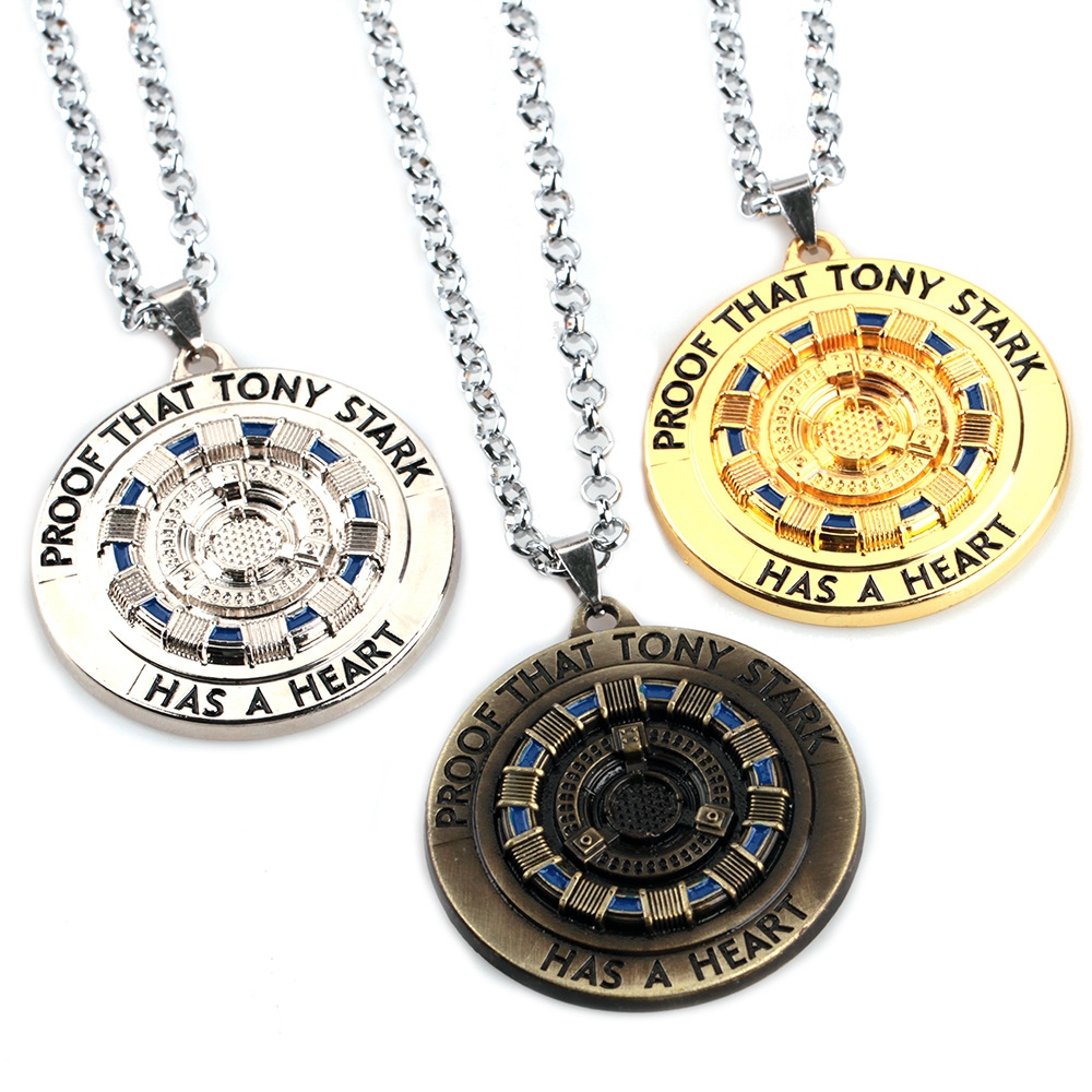 Iron Man Reactor Keychain Necklace Energy Block Core Alloy Pendant Movie Peripheral Toys