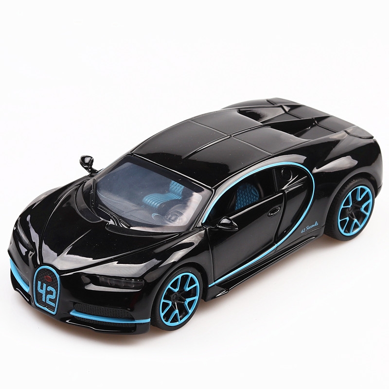 1:32 Bugatti Chiron Alloy Metal Pull Back Diecast Car Model with Sound Light Collection Car Toys