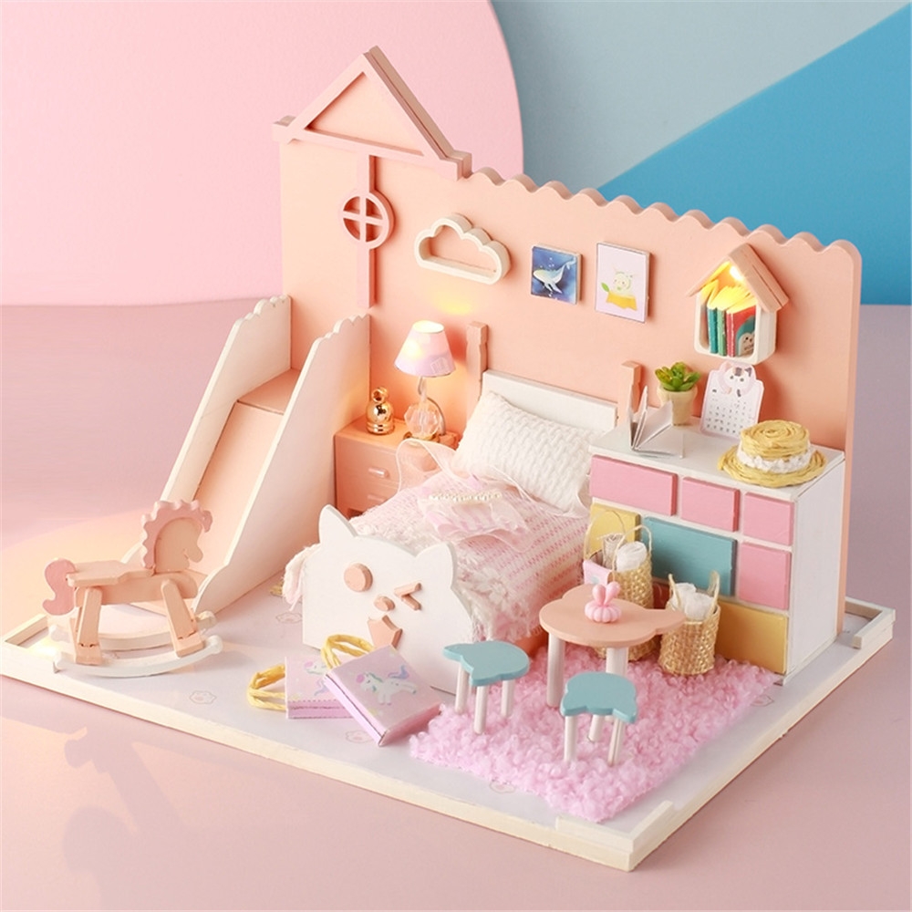 Iie Create DIY Meow Mia Handmade Cottage Assembled Doll House Model P002