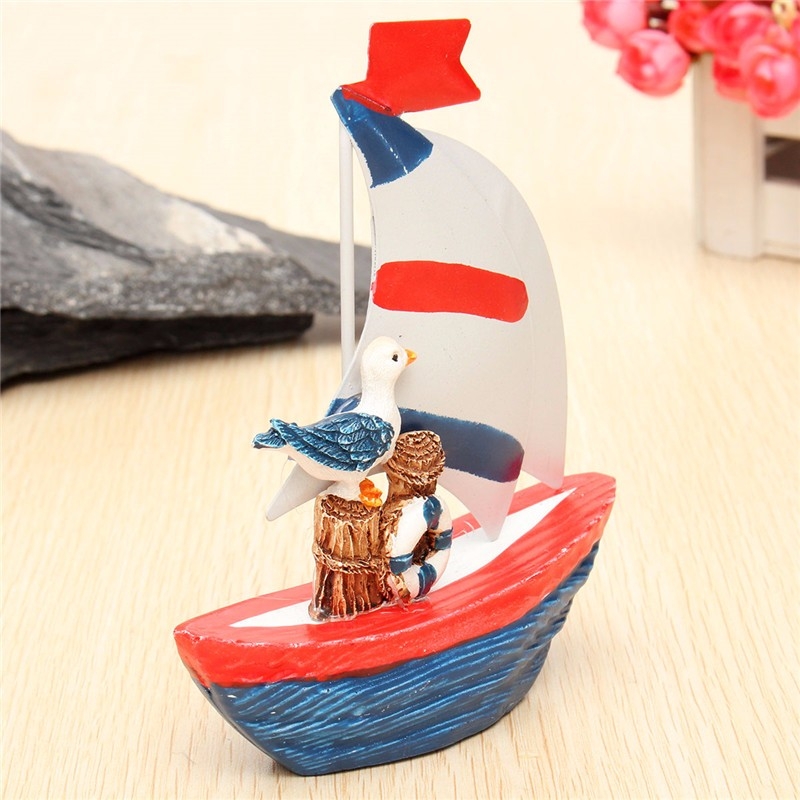 New Nautical Decor Mini Wooden Craft Sailing Boat Home Party Table Desk Dislpay